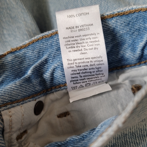 PacSun High Rise Straight Jeans With Patch - Picture 5 of 12